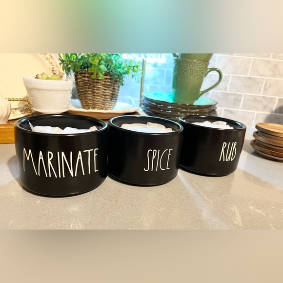 Rae Dunn Black BBQ Spice Jars “SPICE MARINATE RUB” - Picture 2 of 5
